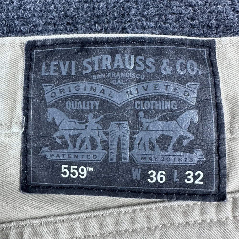 Levi's 559 Relaxed Straight Jeans Mens 36x32 W36 L32 Tan Khaki Denim Pants